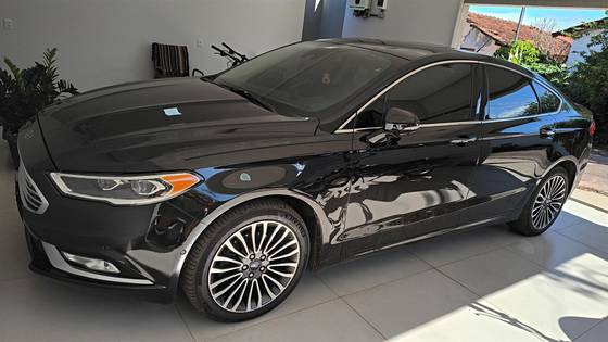 FORD FUSION 2.0 TITANIUM AWD 16V GASOLINA 4P AUTOMÁTICO